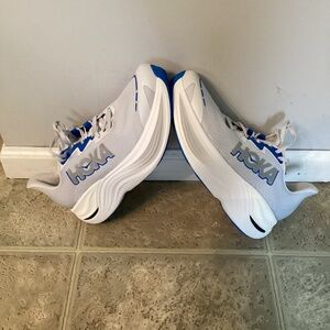 Hoka One One Skyward X, men’s 10.5